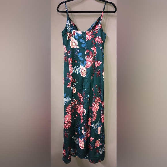 NWT Aigeman Spaghetti Straps Backless Maxi Dress Sz Small - Picture 4 of 7